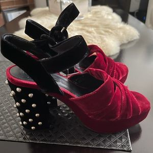 Zara velvet sandals